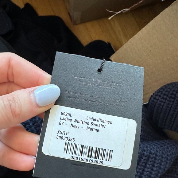 NWT Canada Goose Ladies Williston Sweater Black Label Merino Wool Knit Navy XS - Picture 3 of 8